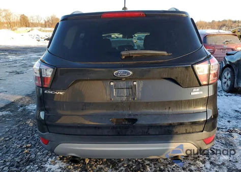 2018 Ford Escape Se from USA, damaged, VIN 1FMCU9GD2JUB18961